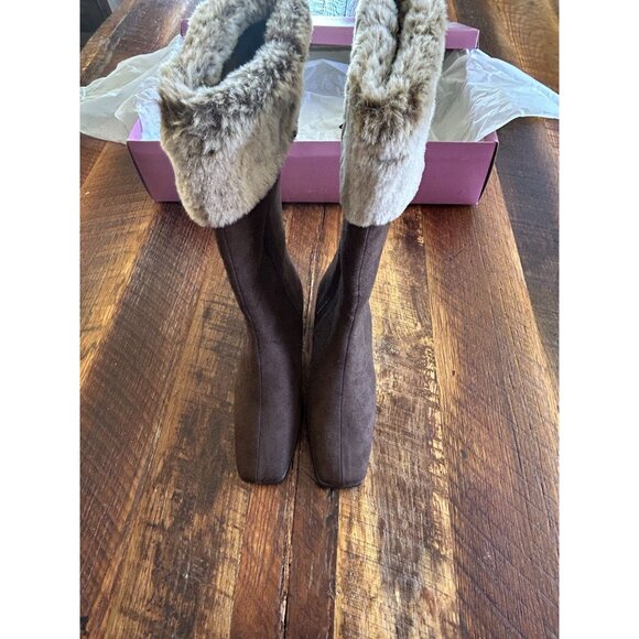 Cinderella Of Boston Brown Micro Suede Boots 2.5M Faux Fur Trim & Box - Picture 2 of 14